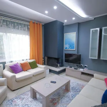 Central 2bd Villa