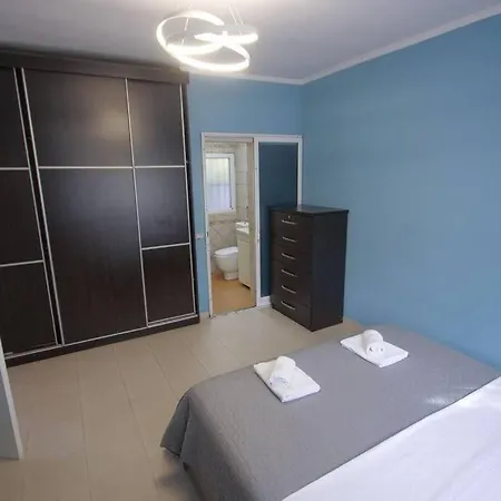 Central 2bd
