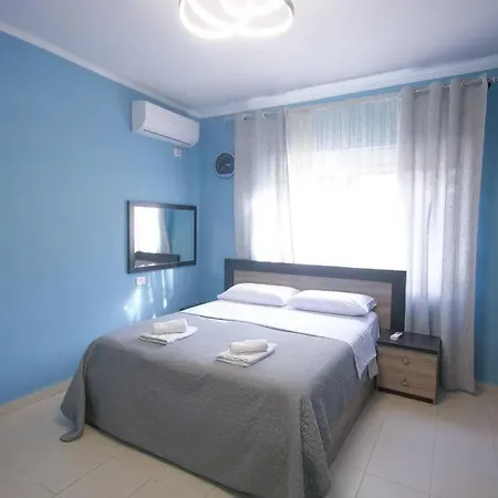 Villa Central 2bd Tirana
