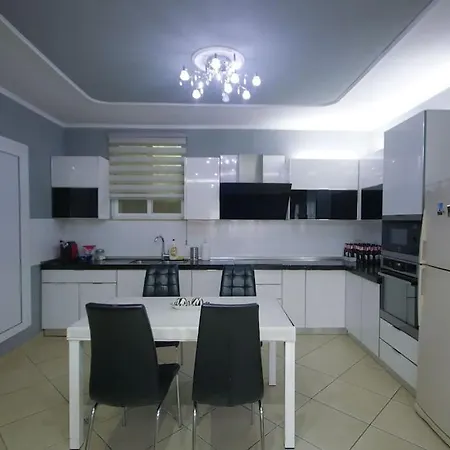Central 2bd Villa